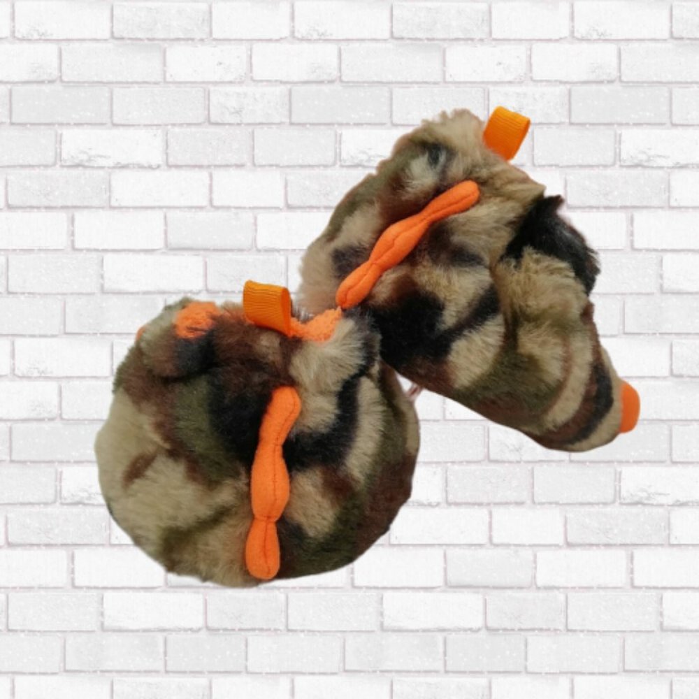 ❌SOLD❌Wonder Nation Camouflage Baby Claw Slippers - Picture 5 of 7